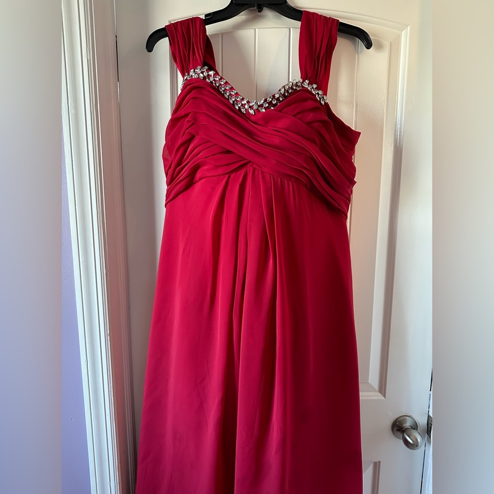 Evening gown with built in bra